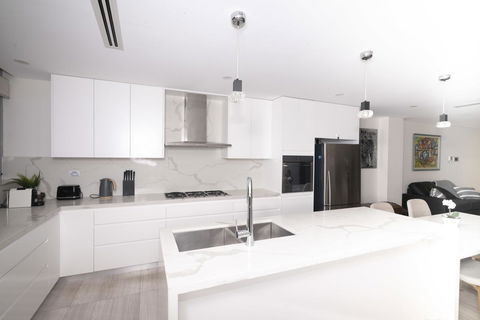 Luxury Villa Darlington - Vine - Australia Accommodation 44