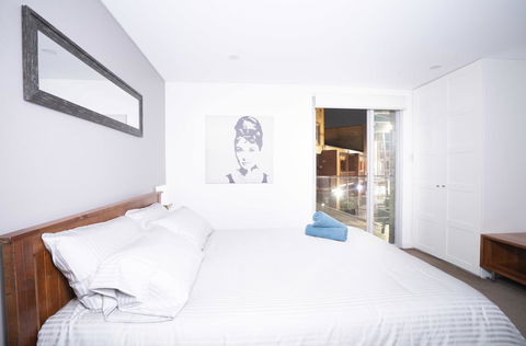 Luxury Villa Darlington - Vine - Australia Accommodation 26