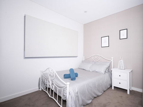 Luxury Villa Darlington - Vine - Australia Accommodation 30