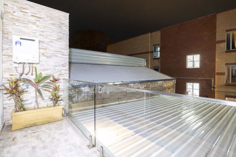 Luxury Villa Darlington - Vine - Australia Accommodation 21