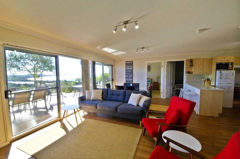 Coastwatch, 26 Comara Terrace - Australia Accommodation 4
