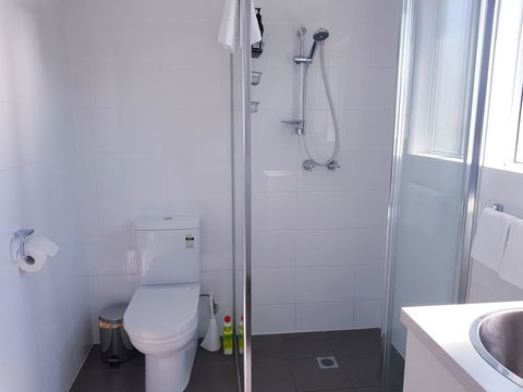 BookerBay Retreat! - Australia Accommodation 10