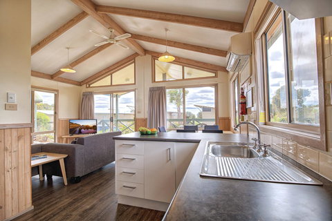 Discovery Parks - Pambula Beach - Australia Accommodation 13