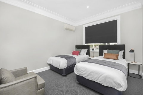Horse And Jockey Hotel Homebush - Australia Accommodation 19
