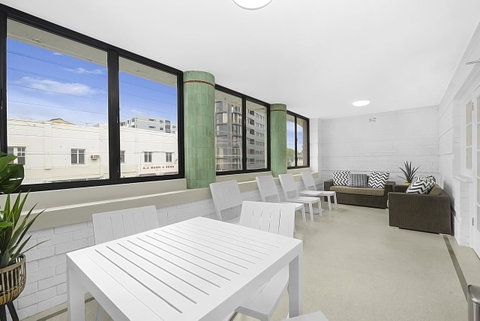 Horse And Jockey Hotel Homebush - Australia Accommodation 21