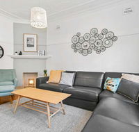 Seaspray - Manly beach apartment close to the sand - Australia Accommodation