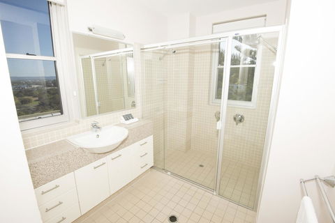 Grandview Apartments - Australia Accommodation 38