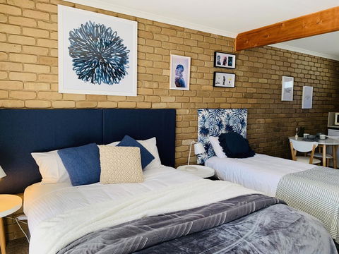 Mulwala Resort - Australia Accommodation 24