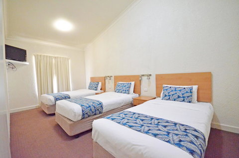 Boulevarde Motor Inn - Australia Accommodation 3
