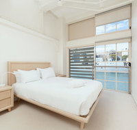 Waterfront Apartment on Sydney Harbour - Australia Accommodation