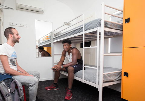 Railway Square YHA - Australia Accommodation 33