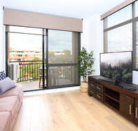 Vibrant inner-city living - Darling Harbour fringe - Australia Accommodation