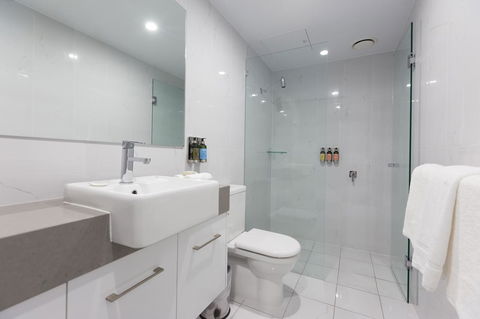 The Lucky Hotel - Australia Accommodation 5