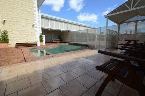 Quality Inn Ashby House Tamworth - Australia Accommodation 24