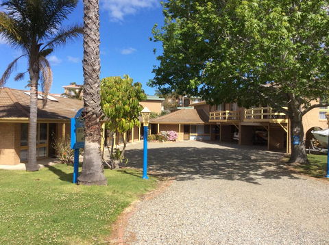 Como Lodge - Australia Accommodation 1