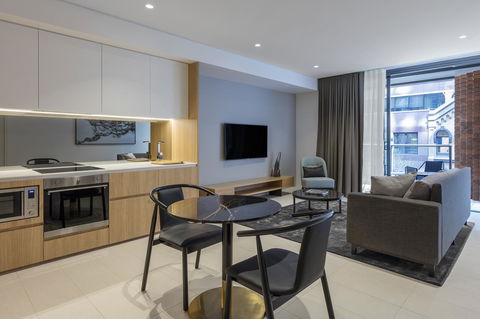 SKYE Suites Sydney - Australia Accommodation 17