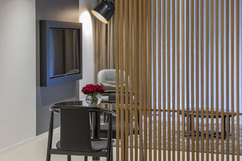 SKYE Suites Sydney - Australia Accommodation 28