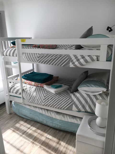 The Best Exotic Magnolia Cottage - Australia Accommodation 19