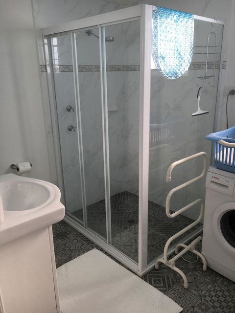 The Best Exotic Magnolia Cottage - Australia Accommodation 21