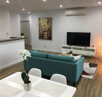Specious Apartment with 2 Large Bedrooms - Australia Accommodation