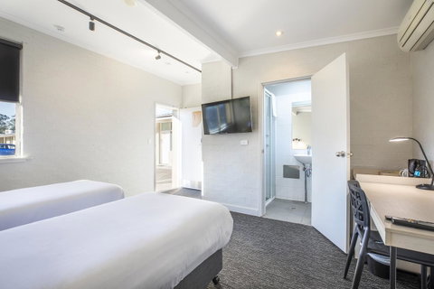 Nightcap At Colyton Hotel - Australia Accommodation 14