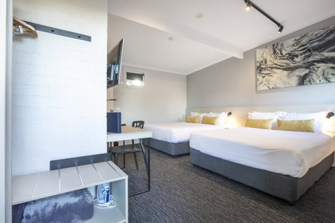 Nightcap At Colyton Hotel - Australia Accommodation 43