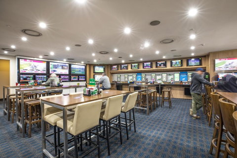 Nightcap At Colyton Hotel - Australia Accommodation 7