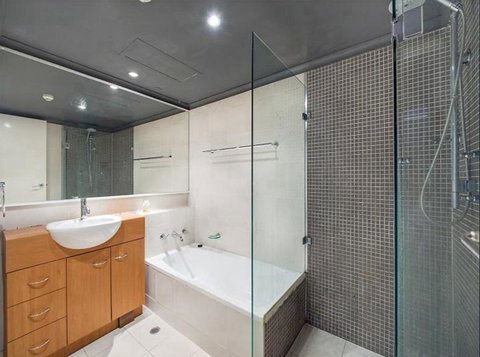 Ausmine Sydney CBD 2Bedroom Apt - Australia Accommodation 14