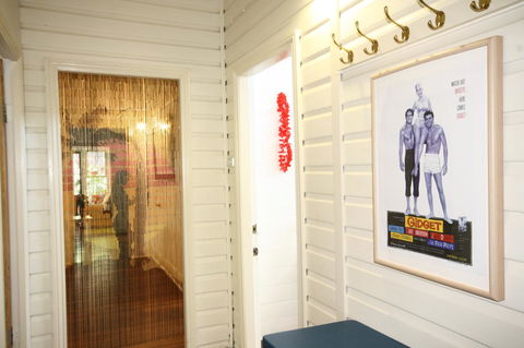 Gidget's Surf Shack - Australia Accommodation 35