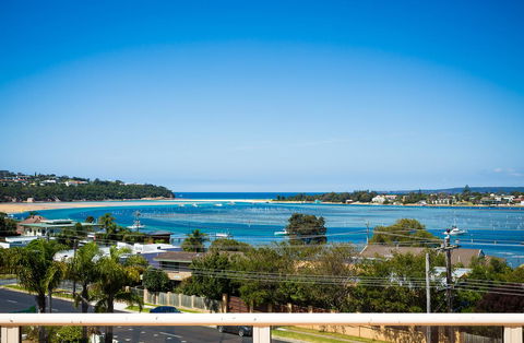 Baywatch Apartments Merimbula - Australia Accommodation 7