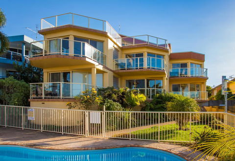 Baywatch Apartments Merimbula - Australia Accommodation 2