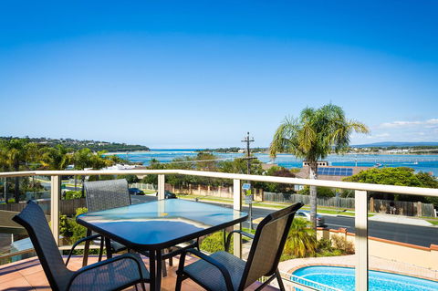 Baywatch Apartments Merimbula - Australia Accommodation 21