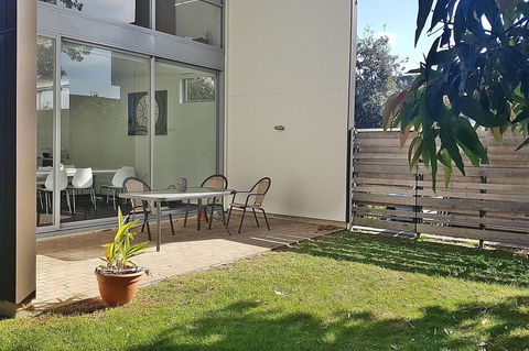 Coast 35 - Australia Accommodation 6