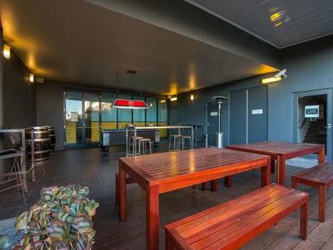 Alpha Hotel Eastern Creek - Australia Accommodation 19