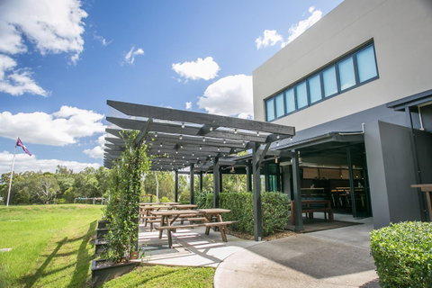 Alpha Hotel Eastern Creek - Australia Accommodation 10