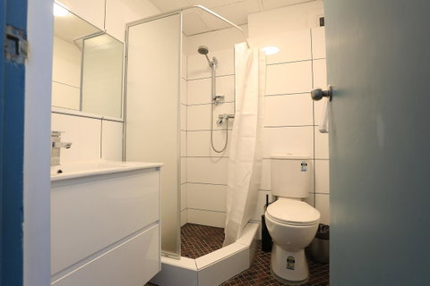 Little Coogee Hotel - Australia Accommodation 1
