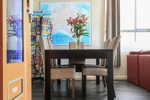 Little Coogee Hotel - Australia Accommodation 7