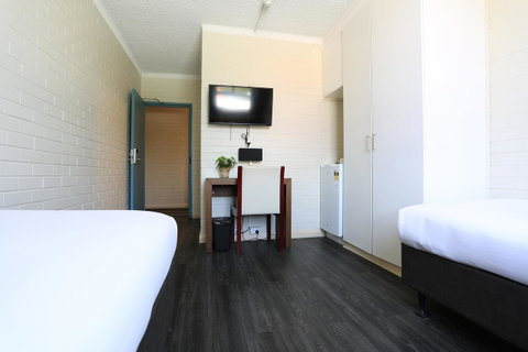 Little Coogee Hotel - Australia Accommodation 28