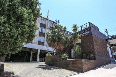 Little Coogee Hotel - Australia Accommodation 3