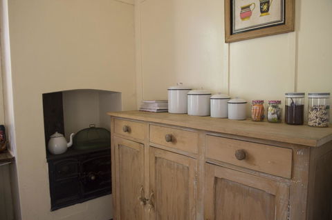 Hillview Heritage Hotel - Australia Accommodation 3