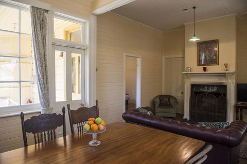 Hillview Heritage Hotel - Australia Accommodation 4