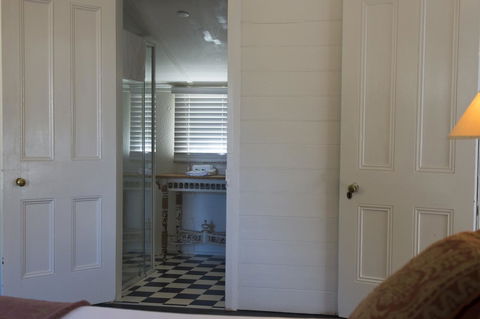 Hillview Heritage Hotel - Australia Accommodation 22