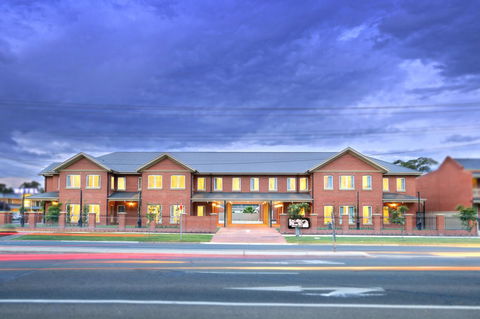 Best Western Plus Bolton On The Park - Australia Accommodation 28