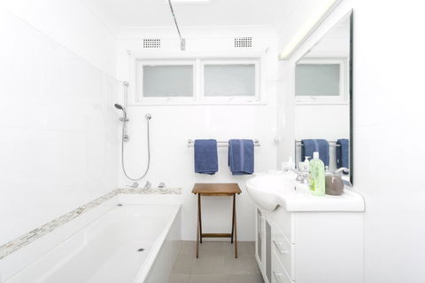 Beautiful Family Holiday House - Australia Accommodation 6