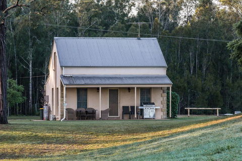 Madigan Wine Country Cottages - Australia Accommodation 37