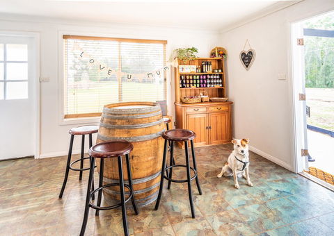 Madigan Wine Country Cottages - Australia Accommodation 23