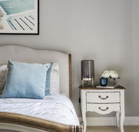 The Spa Cottage with HotTub Netflix  Stan - Australia Accommodation