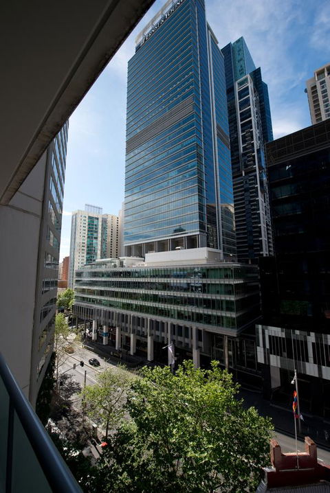 APX World Square - Australia Accommodation 11