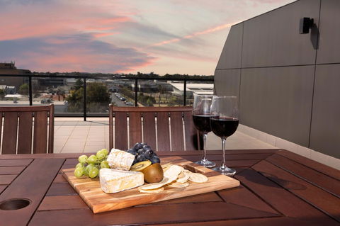 The Penthouse - Australia Accommodation 32