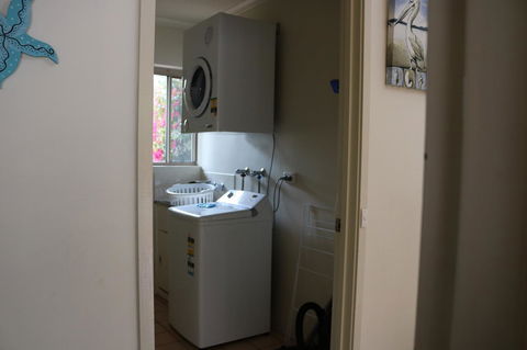 Beaches Apartments Merimbula - Australia Accommodation 20